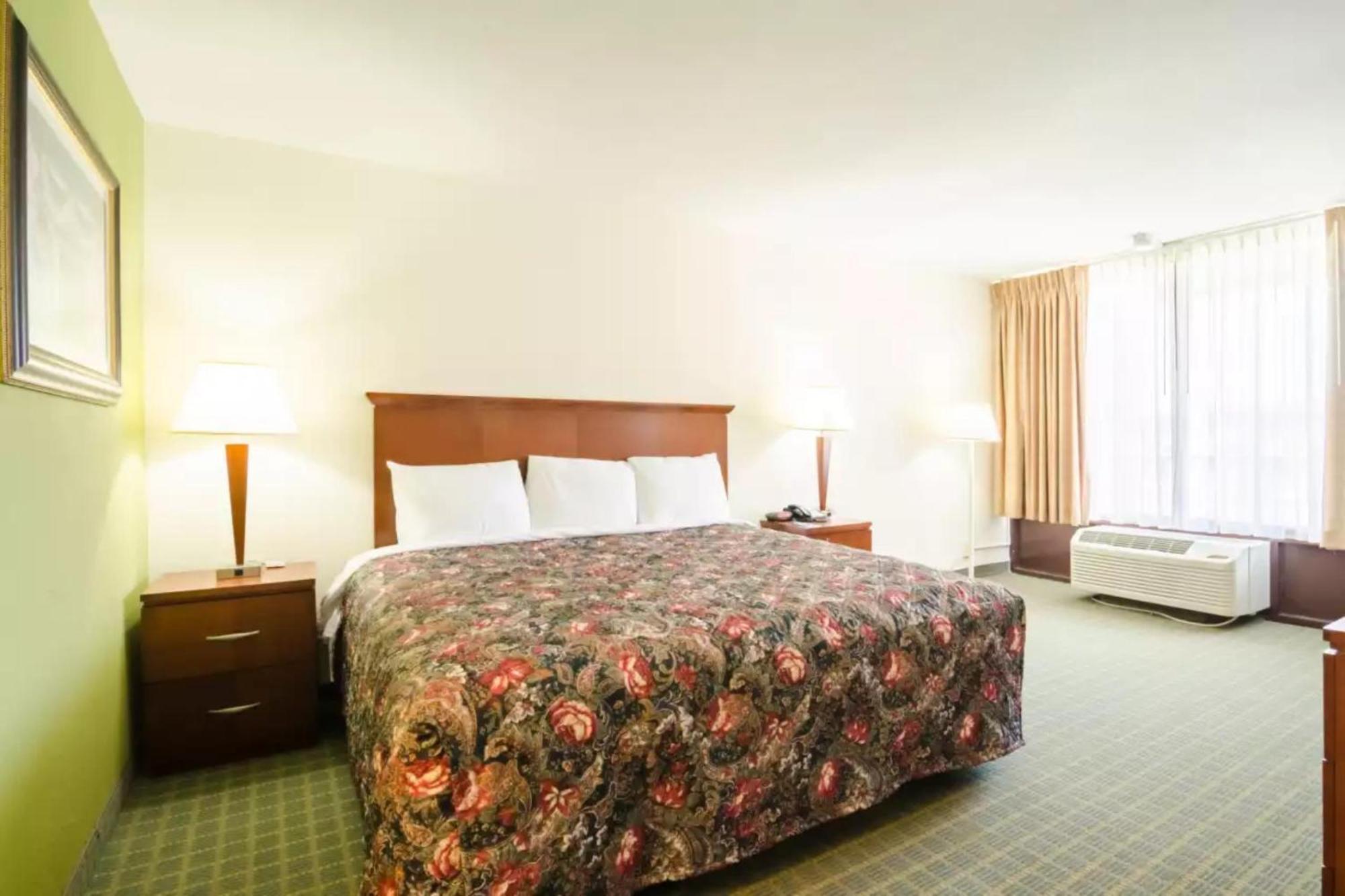 Oyo Hotel Greensboro East I 40 Exteriér fotografie