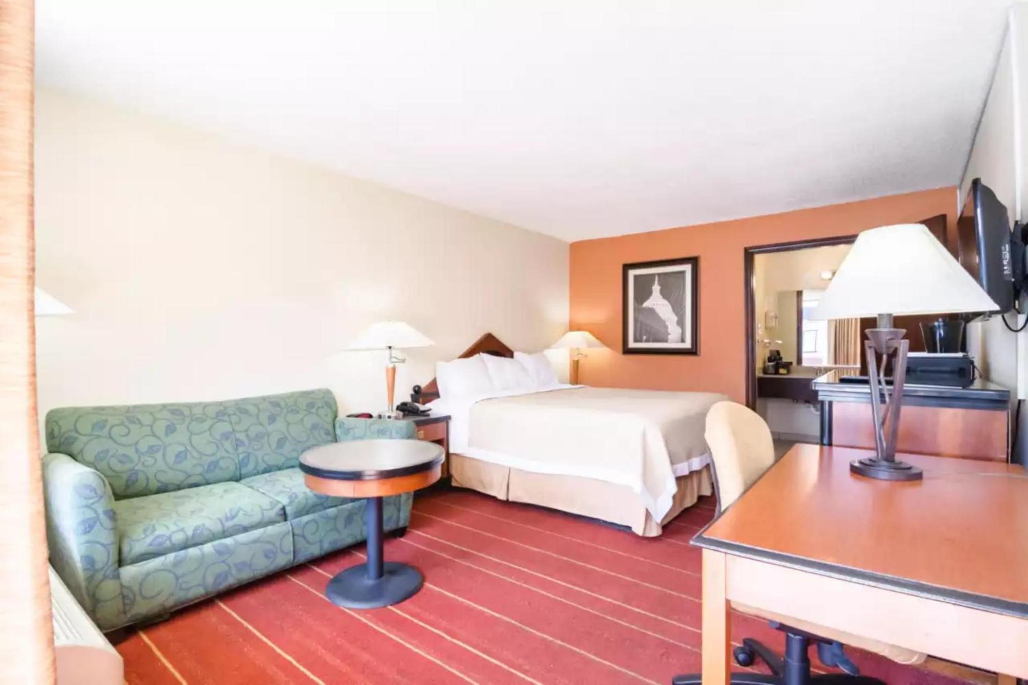 Oyo Hotel Greensboro East I 40 Exteriér fotografie